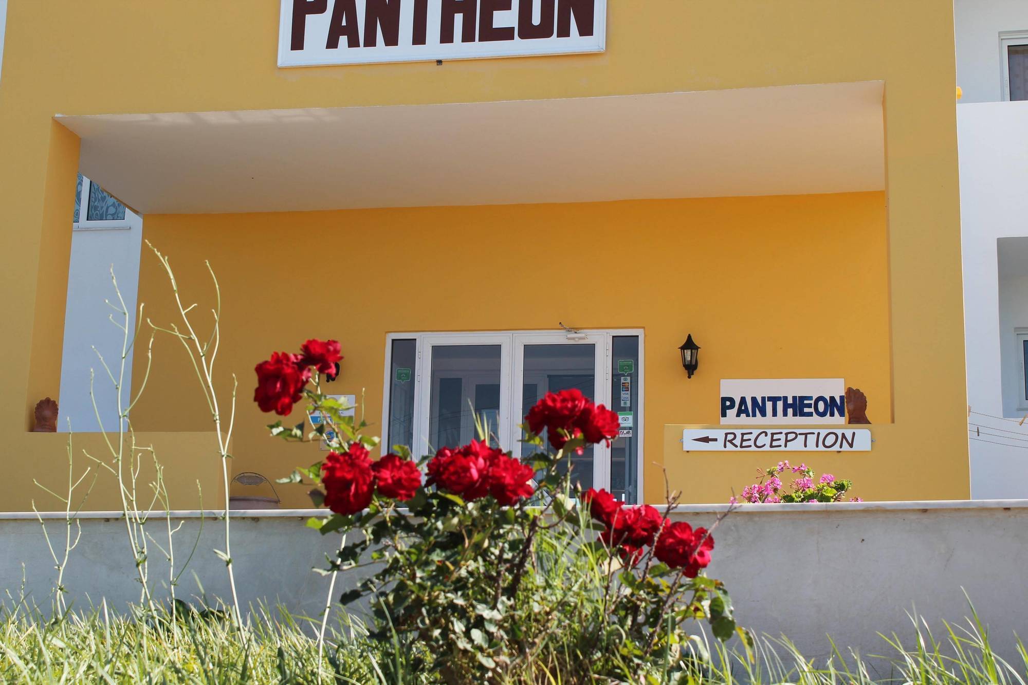 Hotel Pantheon, Kefalos Exterior photo